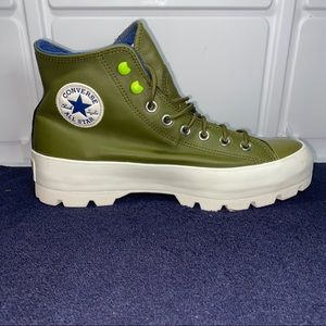 Size 10.5 - Converse Chuck Taylor All Star Platform High Green